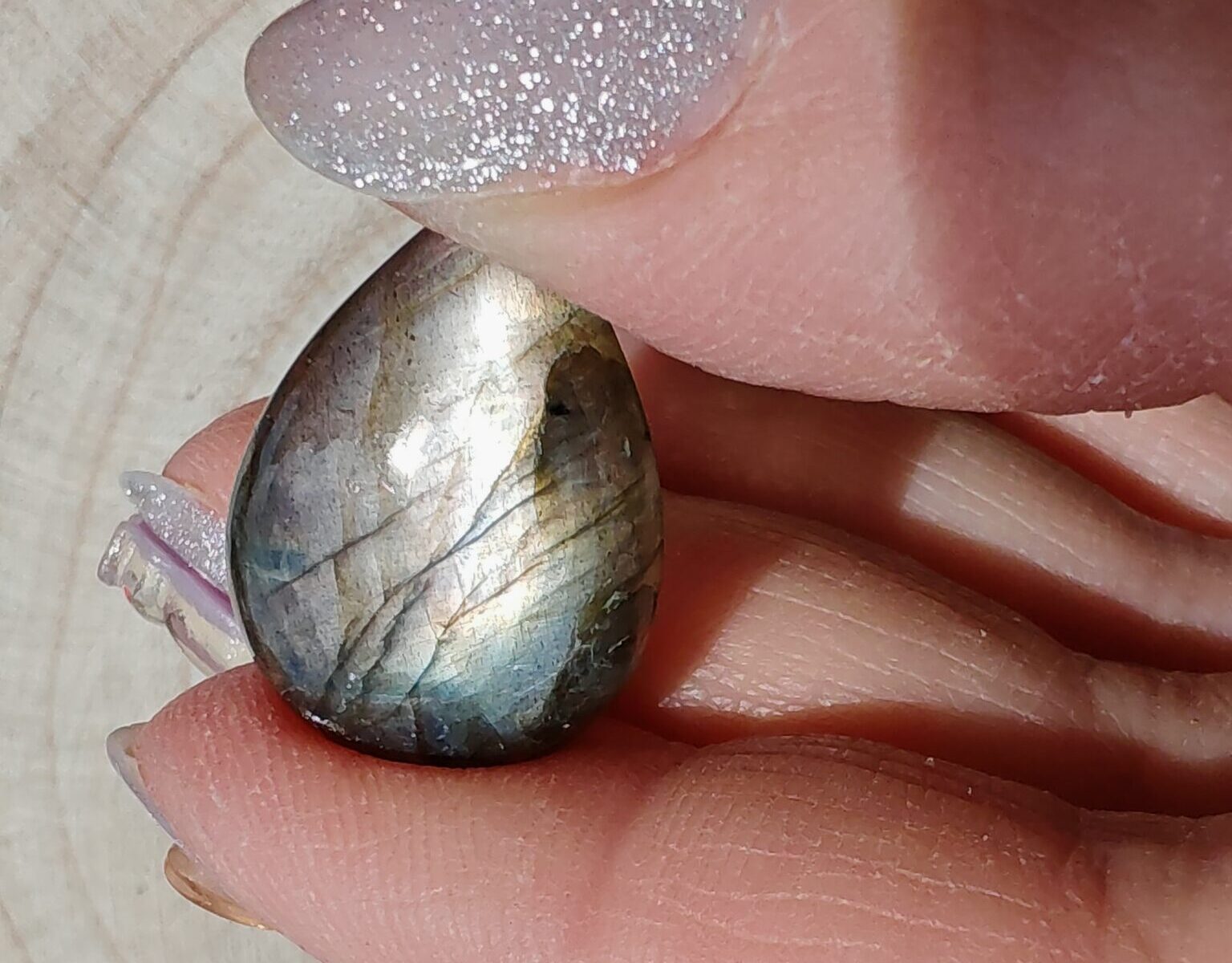 labradorite goccia