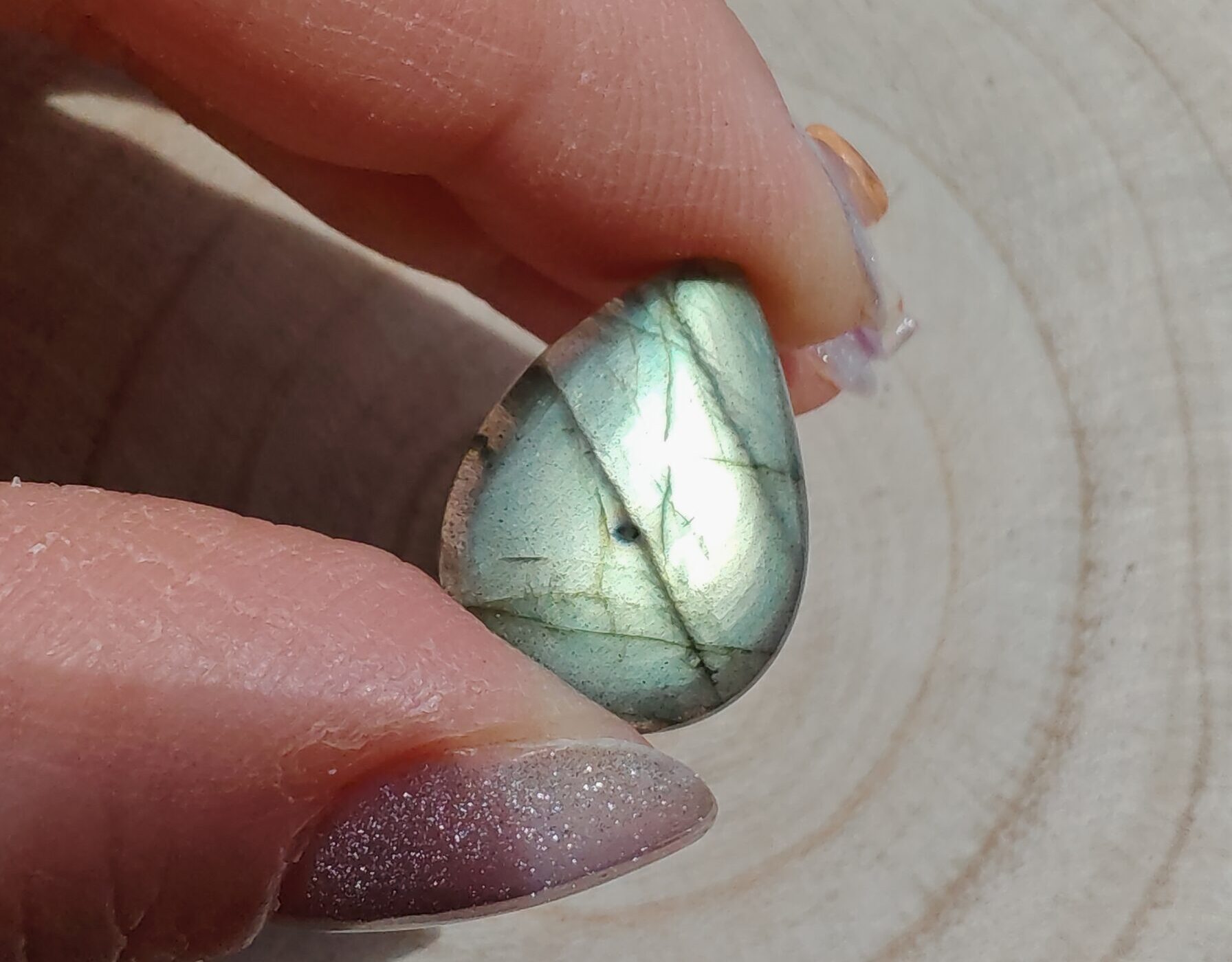 labradorite goccia